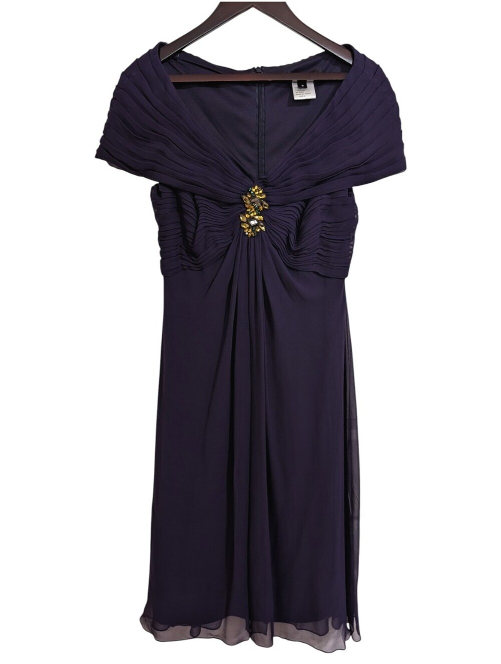 ​Tadashi Shoji 100% Silk Pleated Off Shoulder Dress Purple 8 Knee Length
